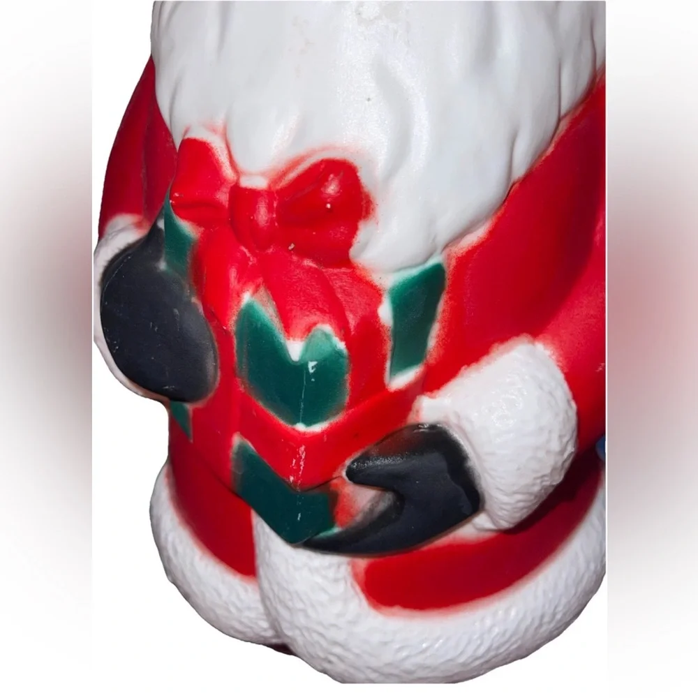 Vintage Santa Claus tabletop blow mold TPI 2004 Canada Christmas santa tree 18”‎